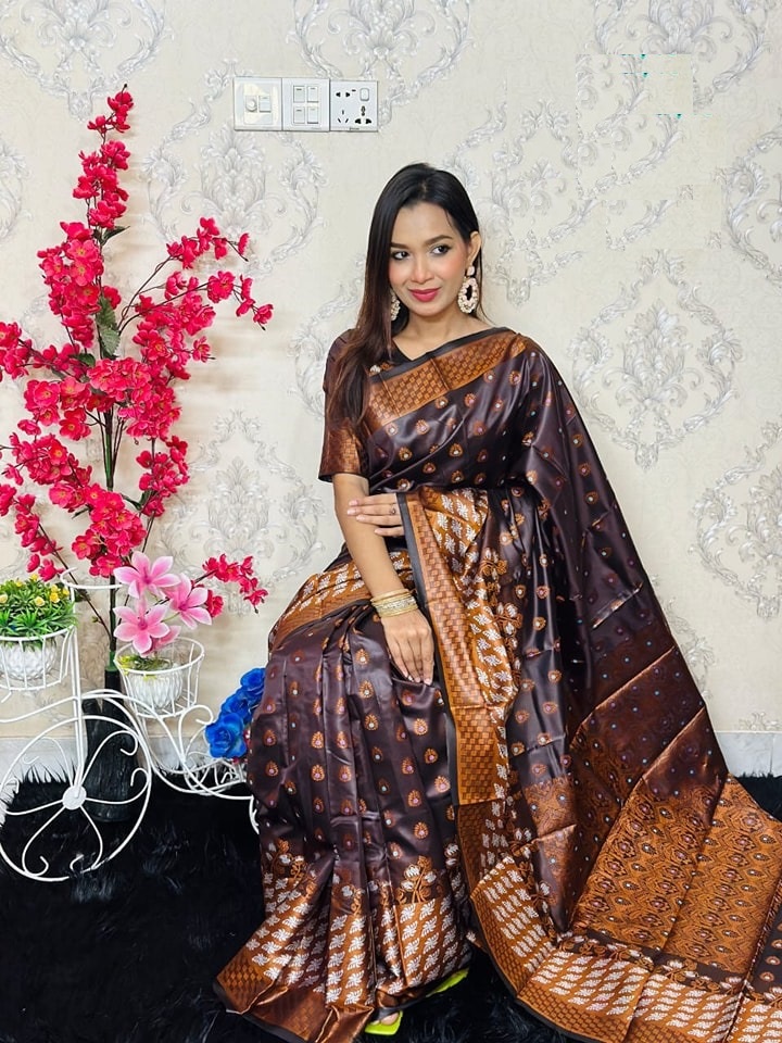 সফট সিল্ক কাতান শাড়ি